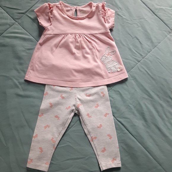 Baby Girl Clothes Lot Of Six Size 6-9 Months Minnie Mouse/Easter Bunny - Picture 12 of 16